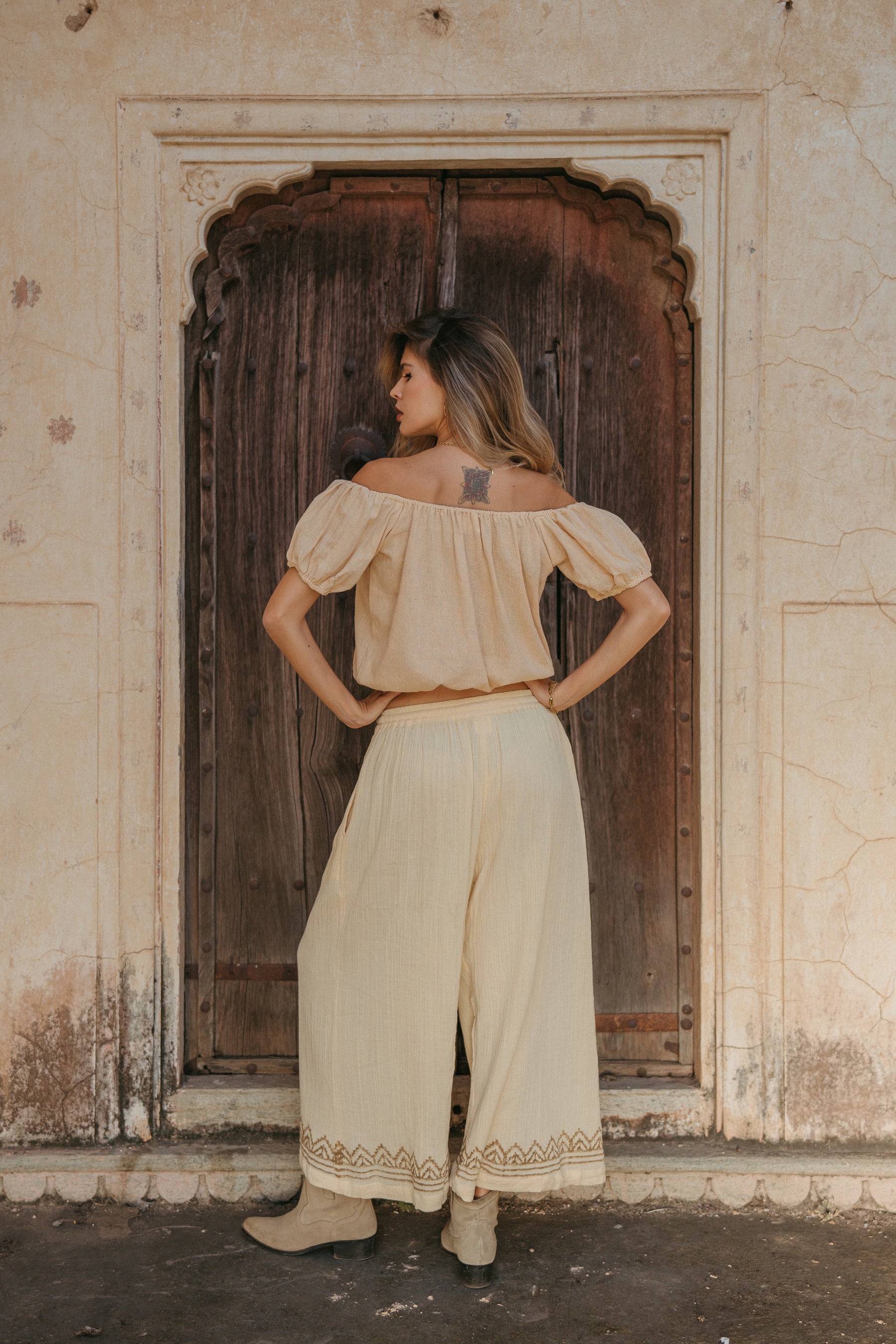 Crop top tee shirt