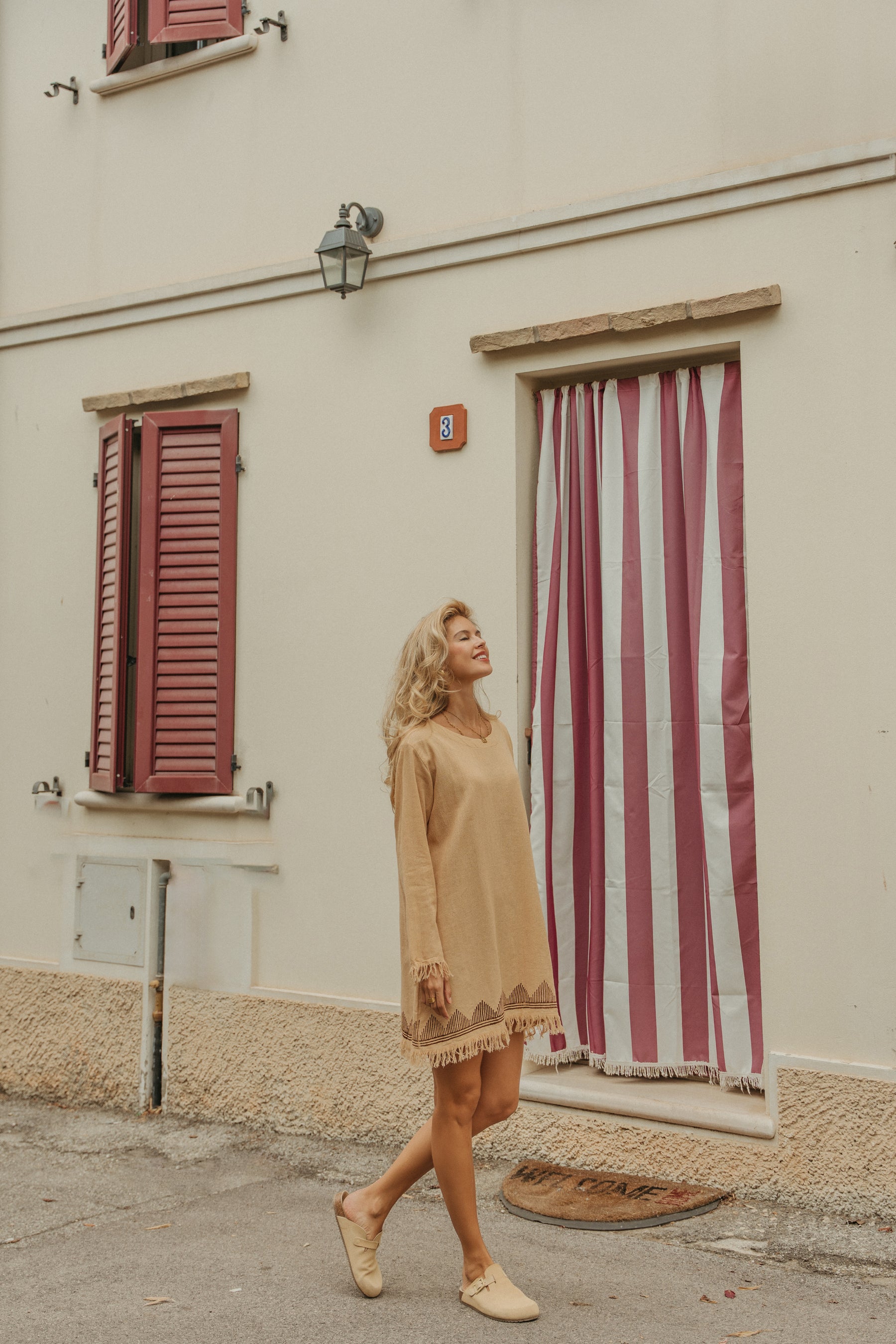 Robe manche longue frange