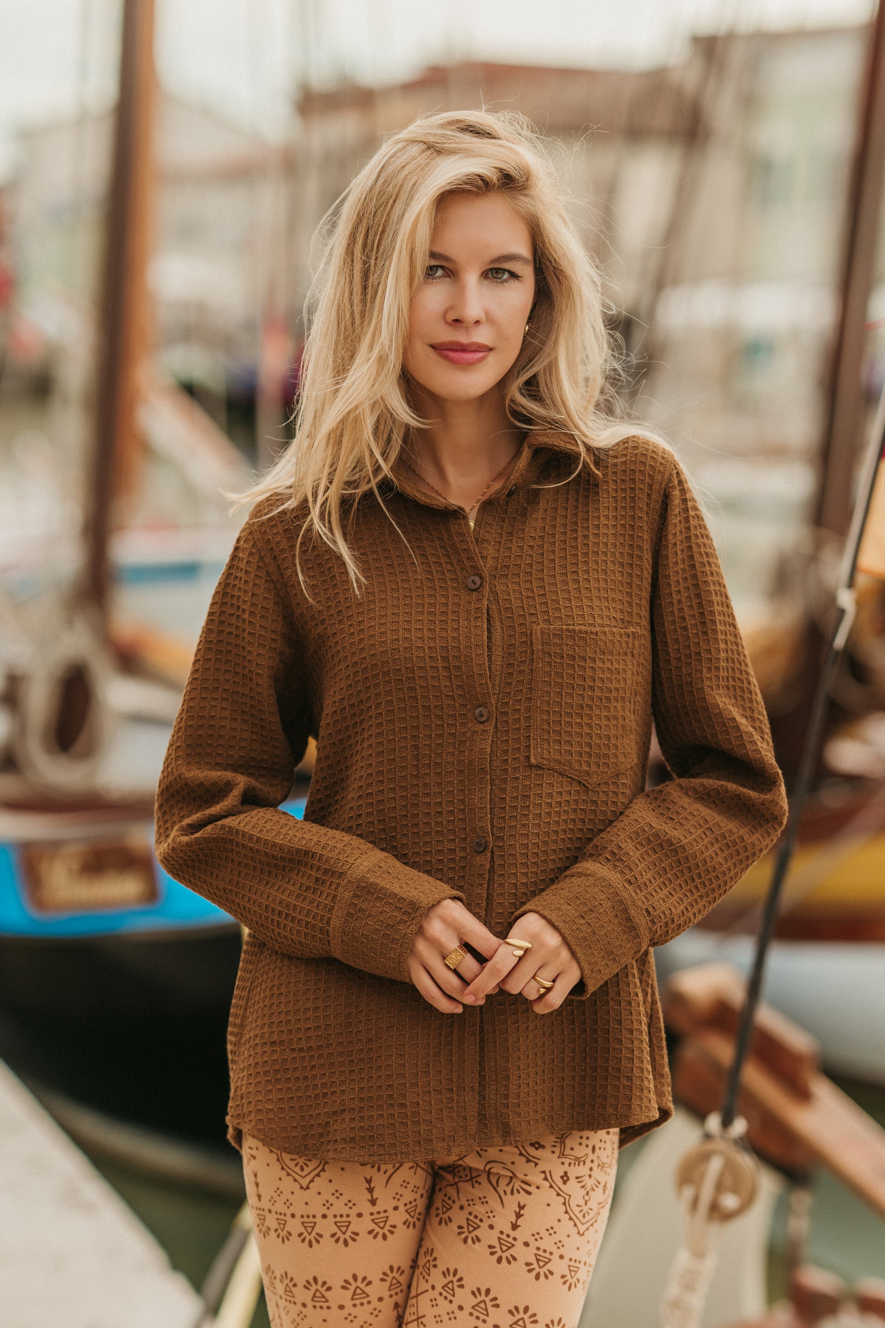 Chemise nid d'abeille