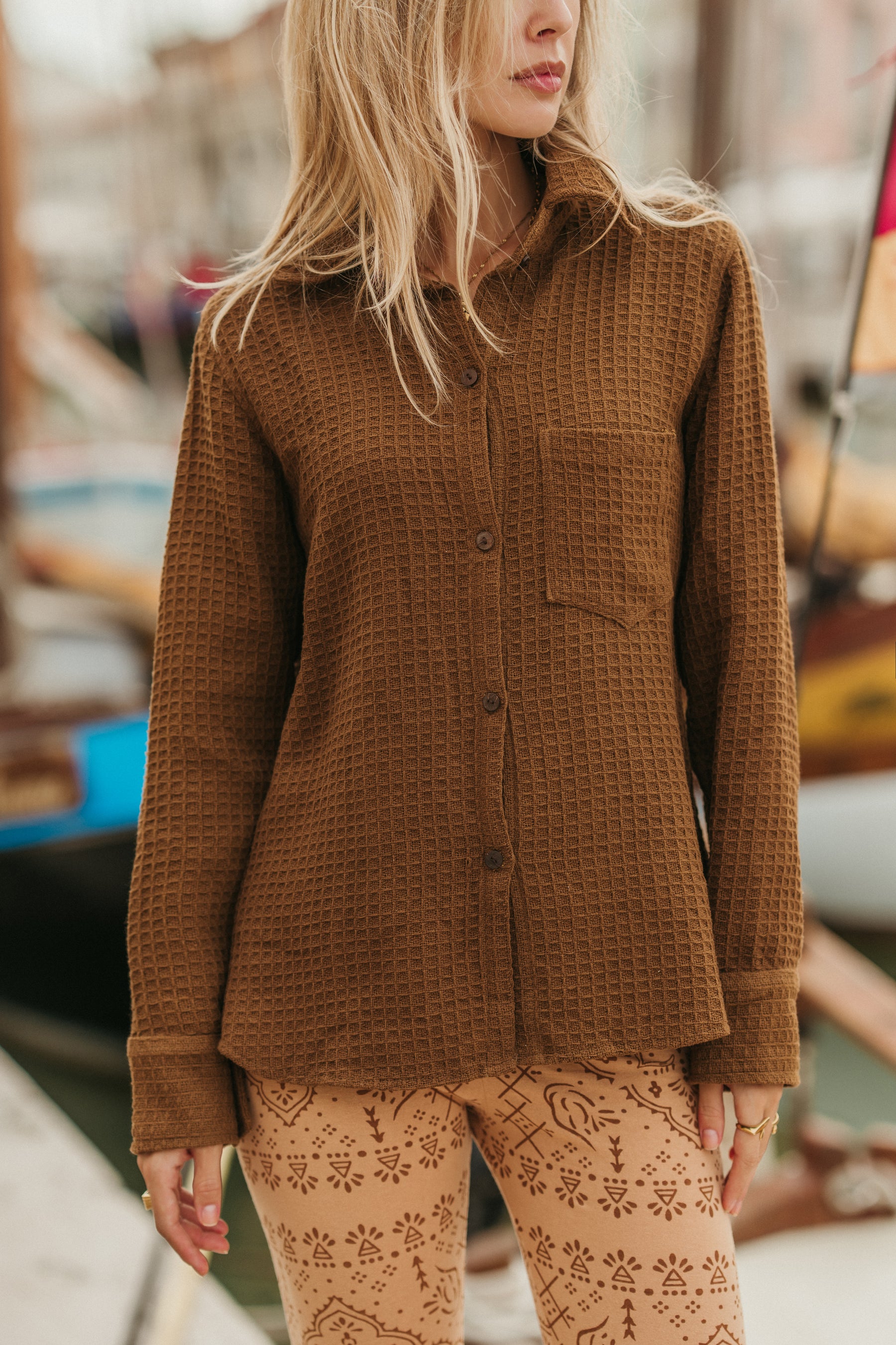 Chemise nid d'abeille