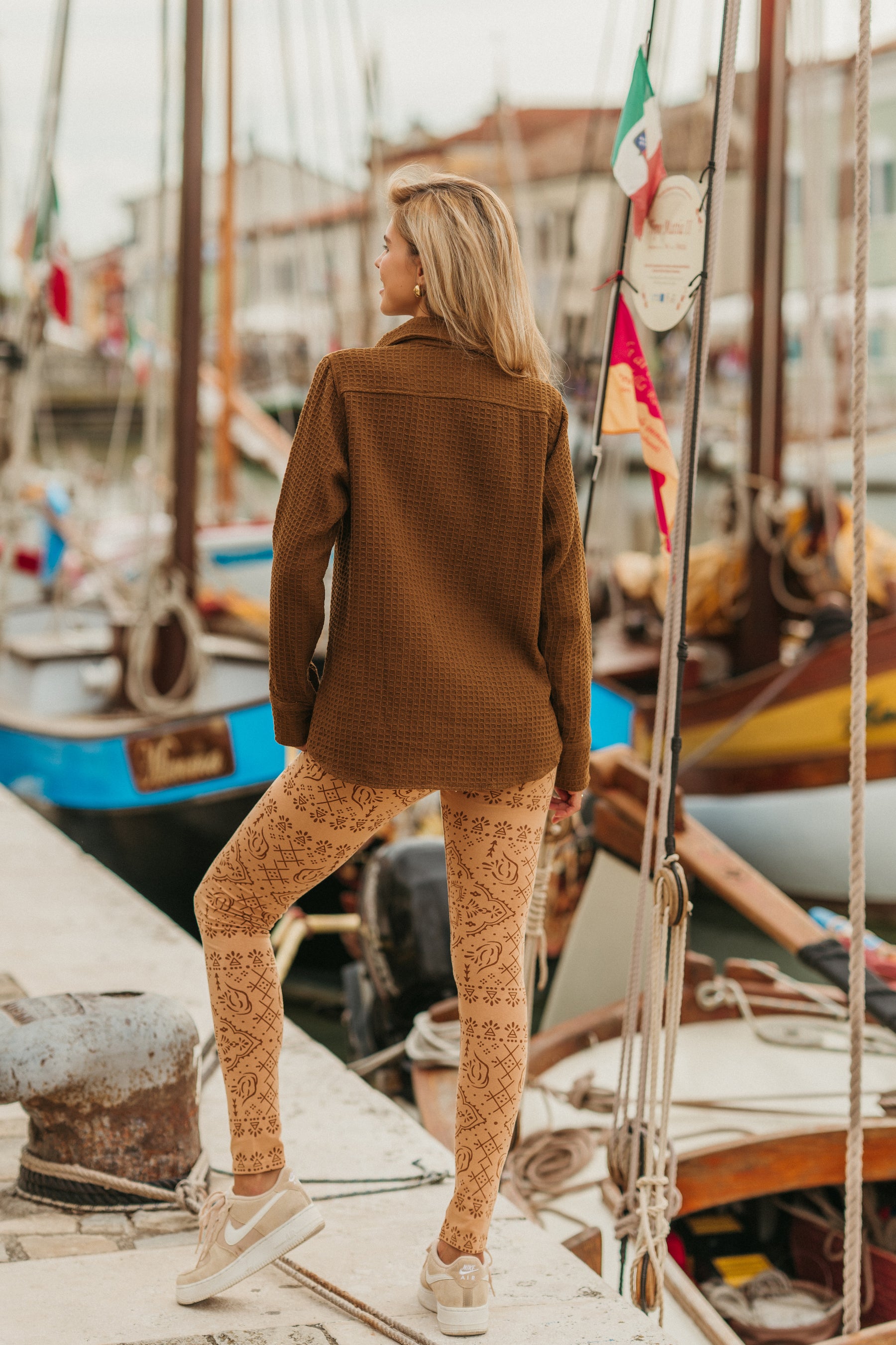 Chemise nid d'abeille