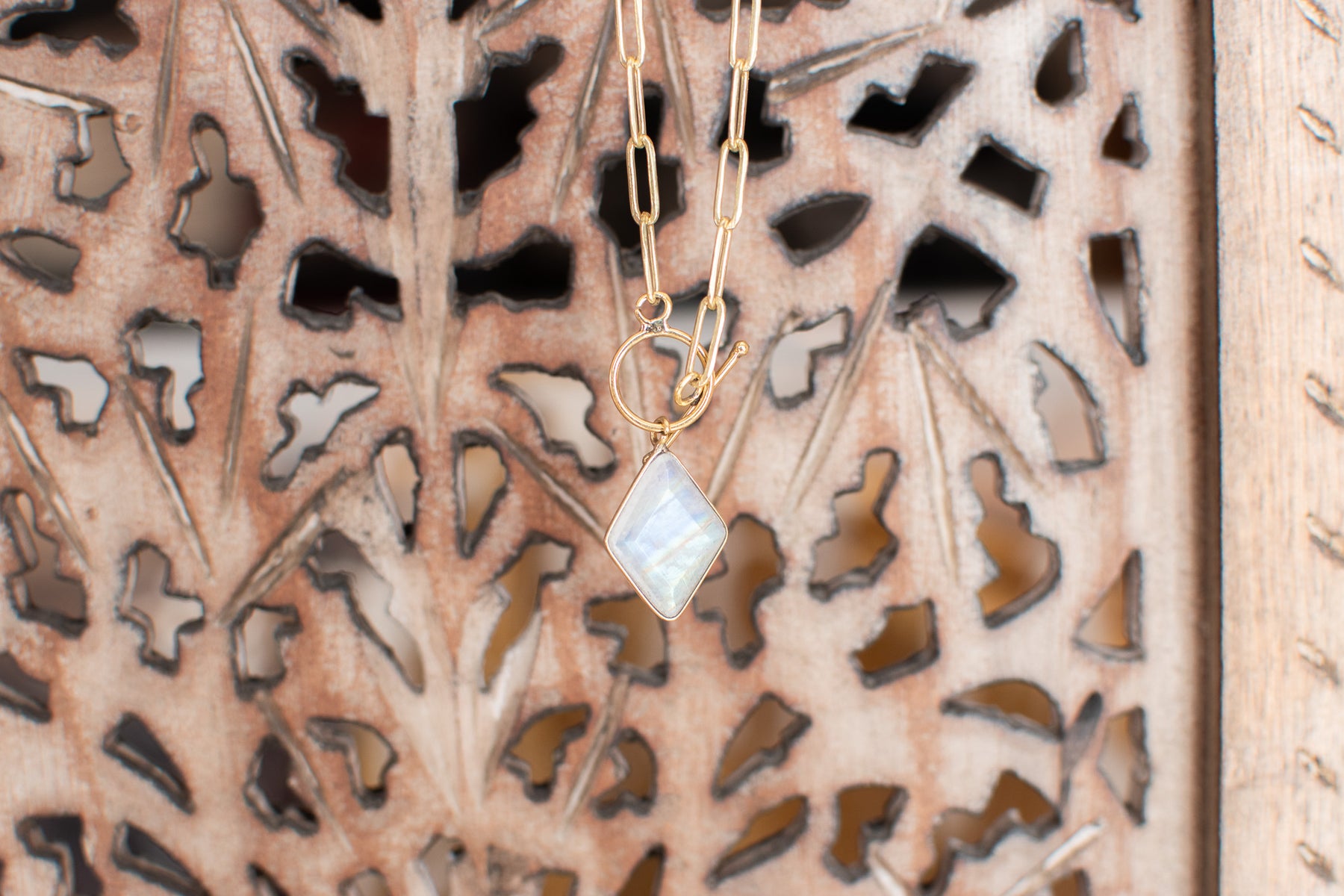 Chaine pendentif pierre de lune