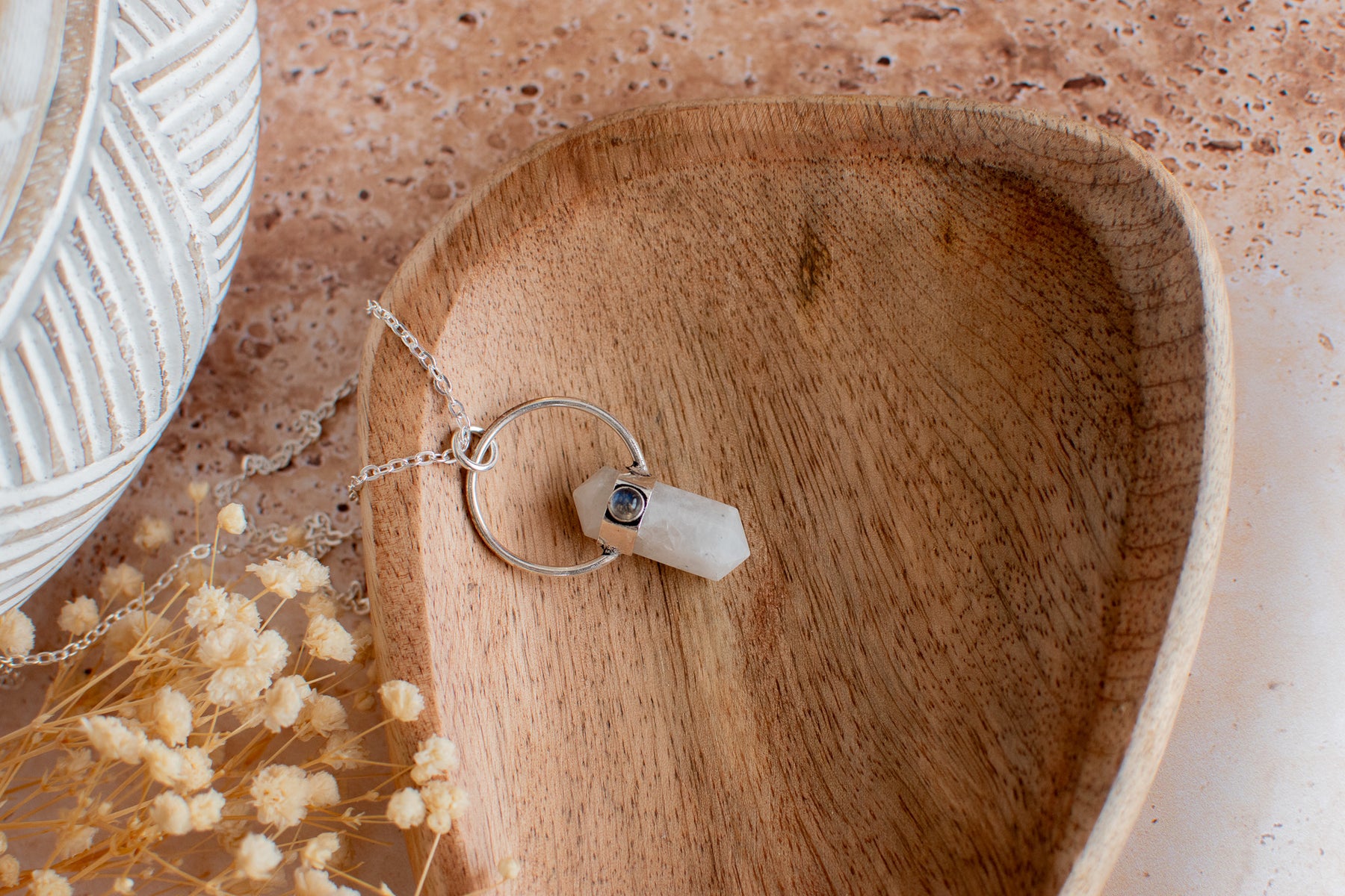 Pendentif quartz avec chaine