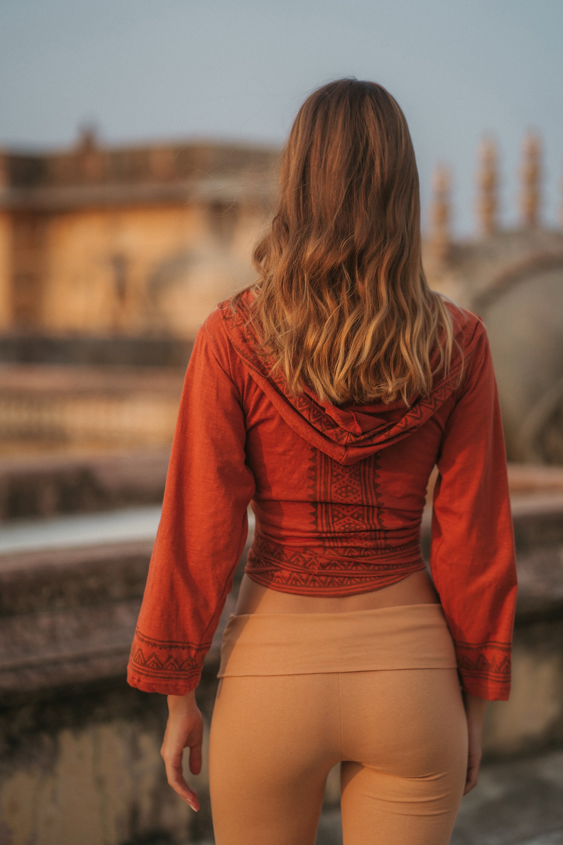 Veste cache coeur extensible