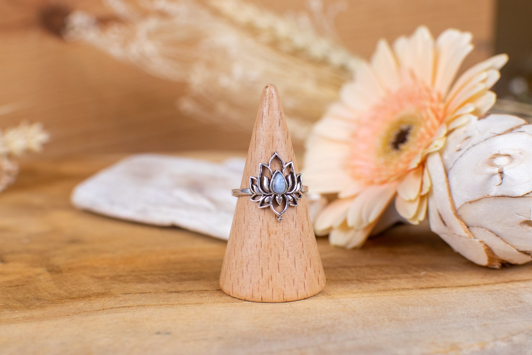 lotus labradorite ring