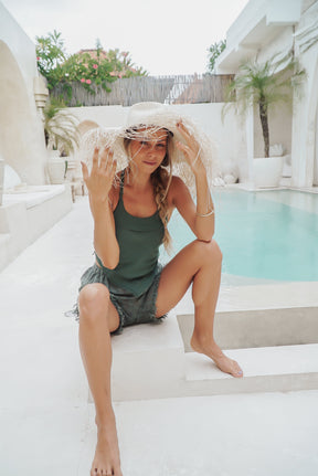 Dos nu à lacet boho macraspirit