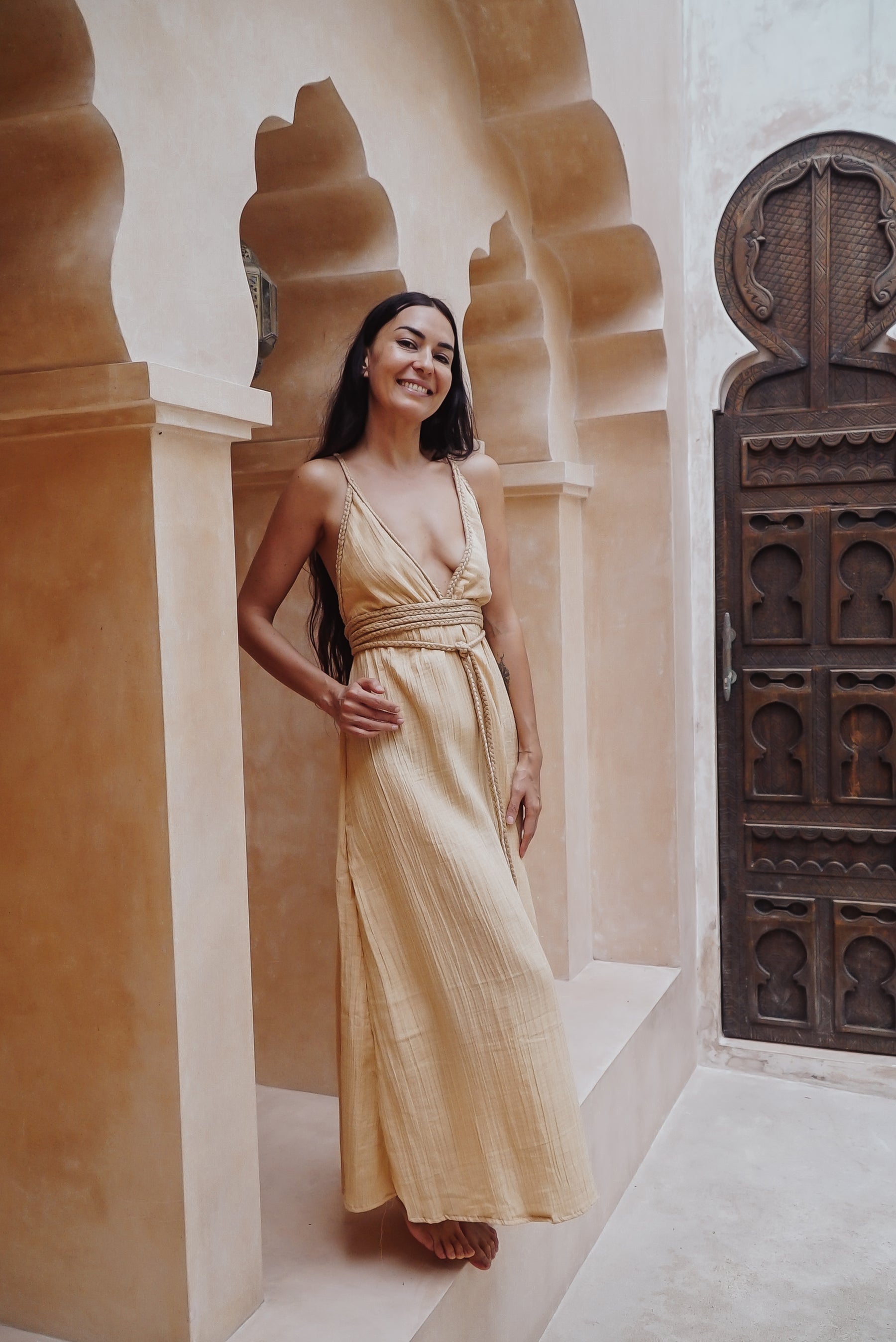 Kleid aus geflochtener Baumwollgaze