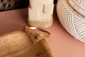 Engraved bangle