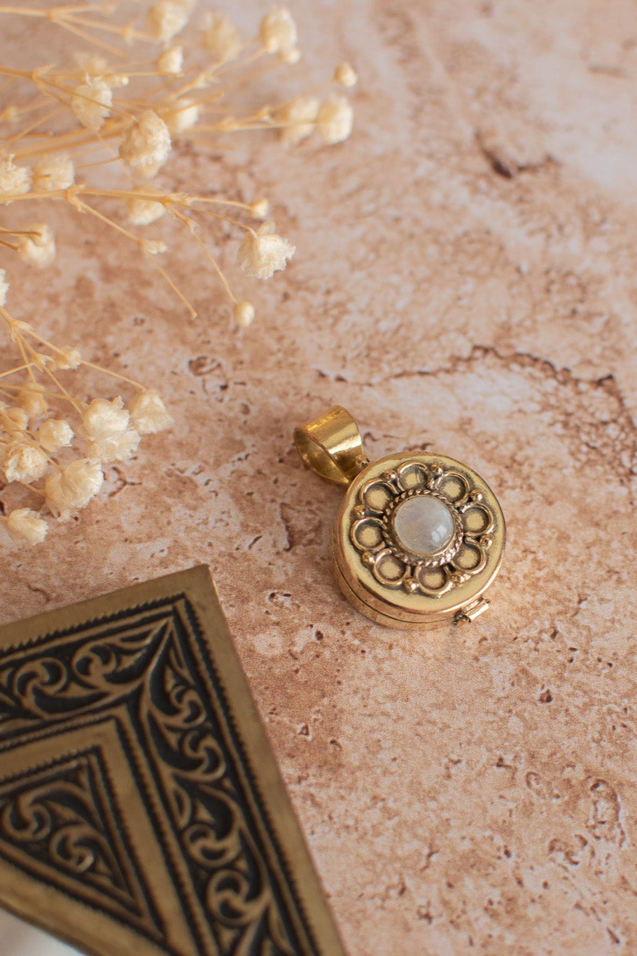 Pendentif secret