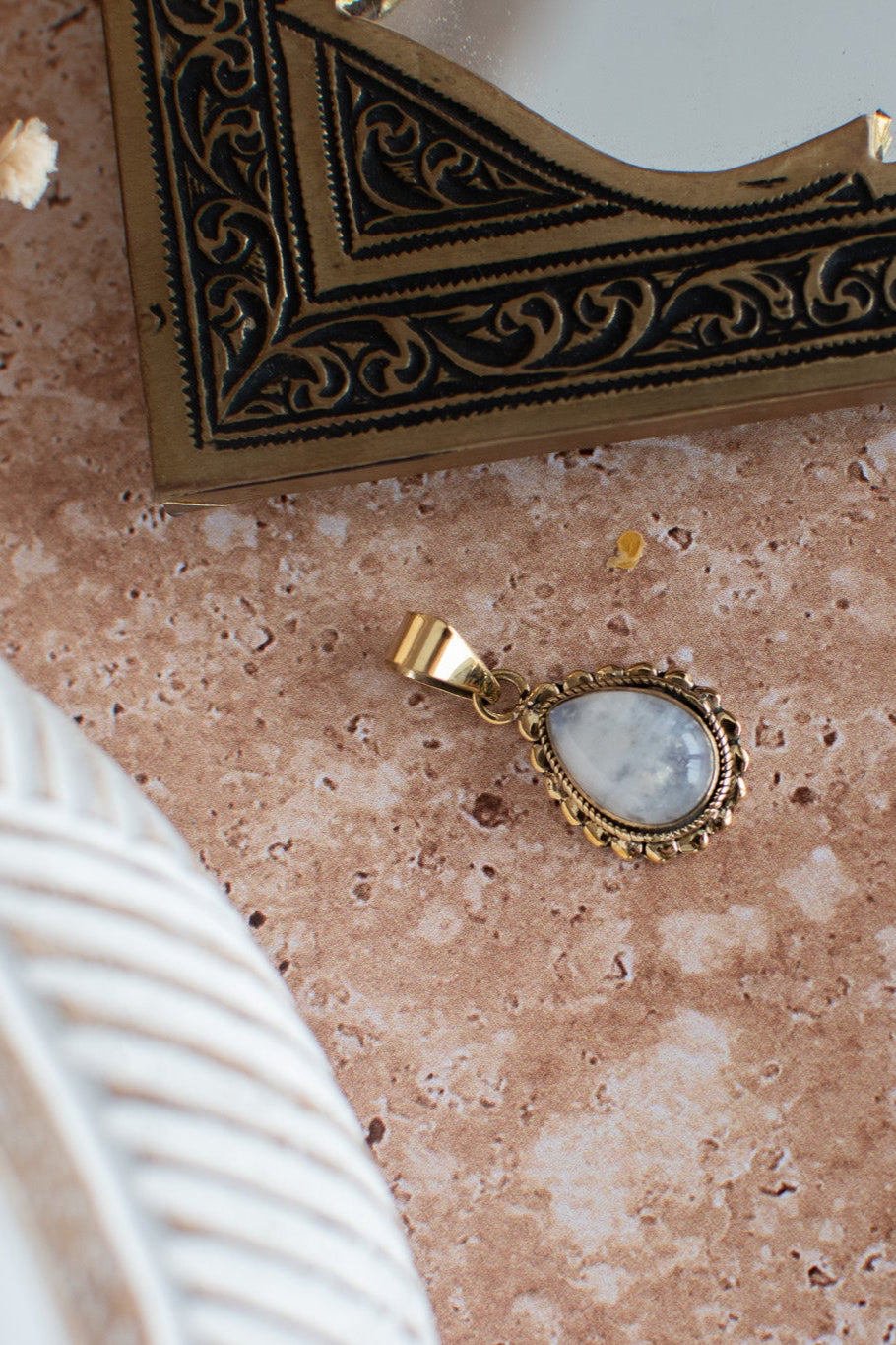 Pendentif pierre de lune