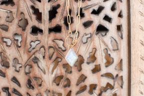 Chaine pendentif pierre de lune