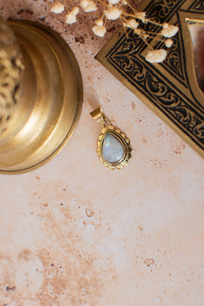 Pendentif pierre de lune