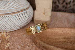 Bracelet manchette pierre de lune