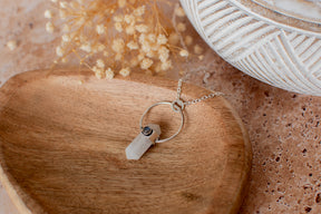 Pendentif quartz avec chaine