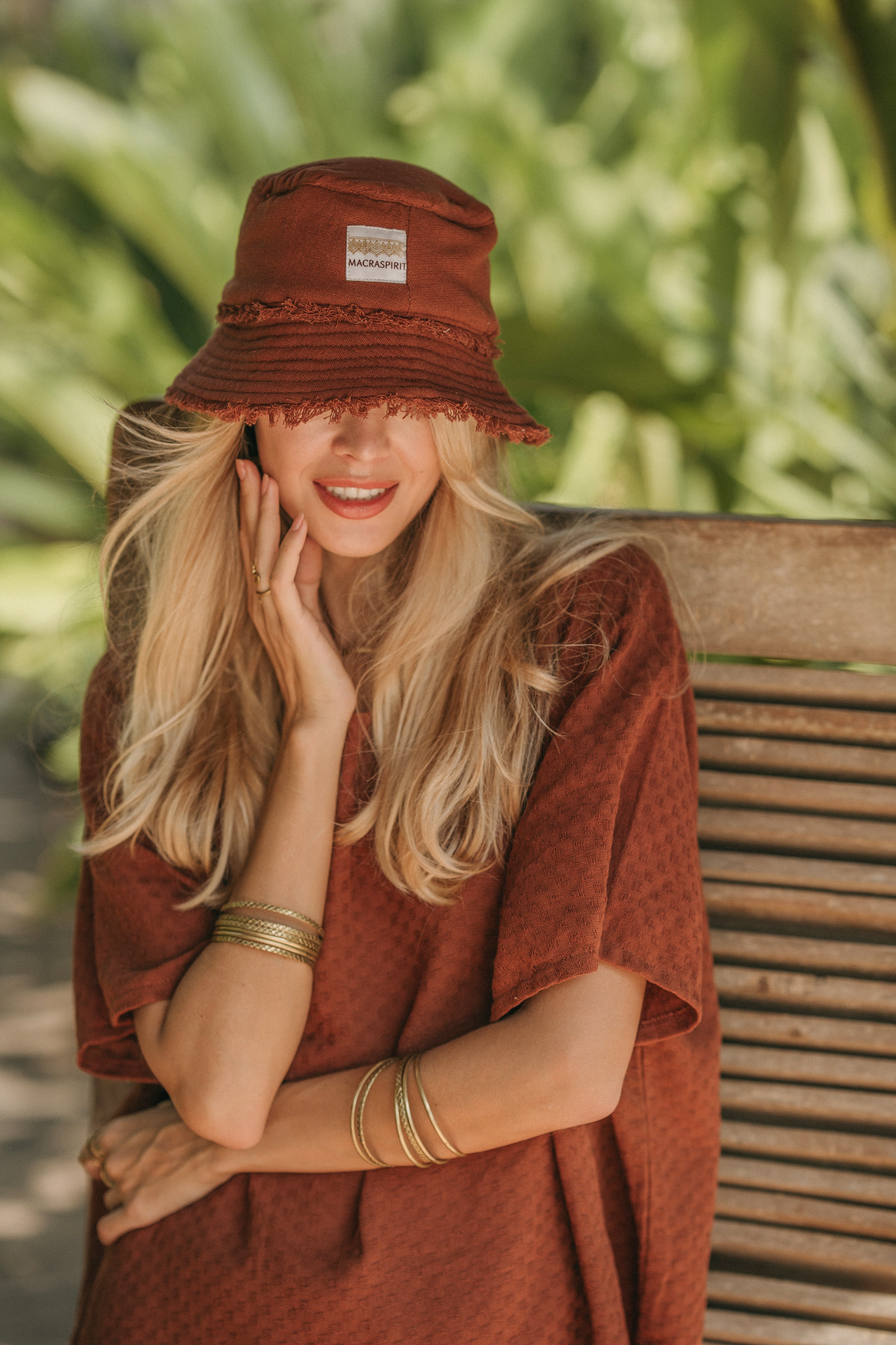Bucket hat